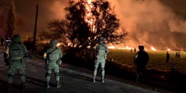 Meksikada şiddətli partlayış: 20 ölü, 60 yaralı var (VİDEO)