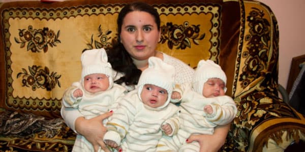 Bakıda üçəmlər dünyaya gəldi: Mehriban, Leyla və Arzu (FOTO/VİDEO)
