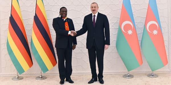 İlham Əliyev Zimbabve prezidenti ilə görüşüb (FOTOLAR) 