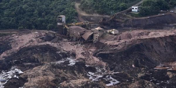Braziliyada bənd çökdü: 50 ölü, 200-dən çox itkin var