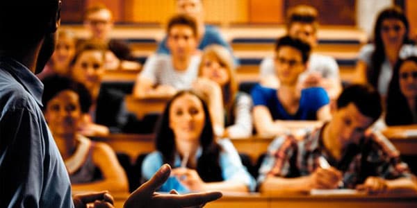 Türkiyə universitetlərində neçə azərbaycanlı oxuyub?