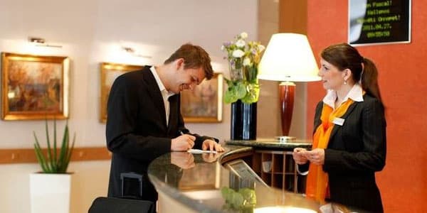 Azərbaycanda hotellər boş qalıb - RƏQƏMLƏR