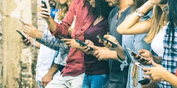Smartfonunuz sizin barənizdə nə deyir?