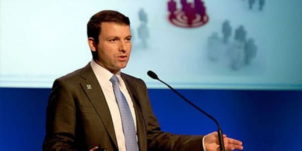 "Elxan Məmmədov özünü nağıllar aləmində hiss edir" - SORĞU
