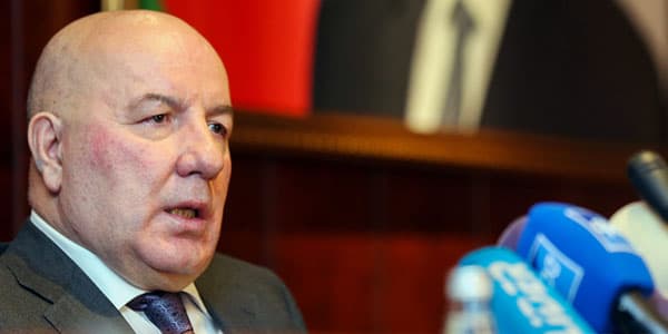 Elman Rüstəmovdan devalvasiya açıqlaması: manat ucuzlaşacaq?