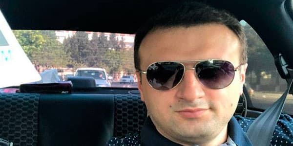 "Ştutqart"dan qovulan Fərhad Rəfiyev "ZZ Motors"da necə peyda oldu? (FOTOFAKT)