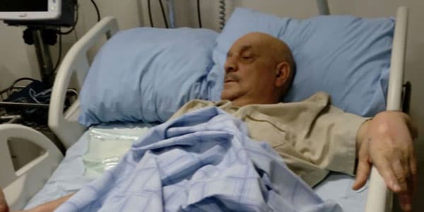 Xalq artistinin digər ayağı da amputasiya oluna bilər