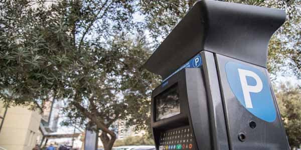 Bakıda parklanmaya problem yaradan səbəblər açıqlandı