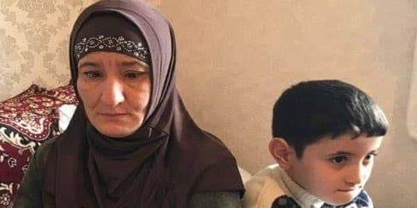 Qış günü Bərdə küçələrində gecələyən ana-baladan bəd xəbər