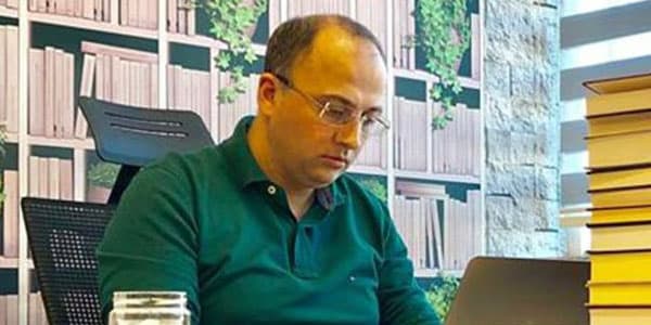 İlahiyyatçı prezidentə müraciət etdi