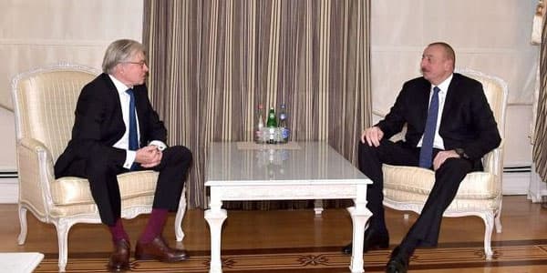 İlham Əliyev Niderland-Azərbaycan Dostluq Qrupunun sədrini qəbul edib