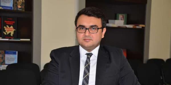 Prezidentin vəzifə verdiyi Rəvan Həsənov kimdir? 