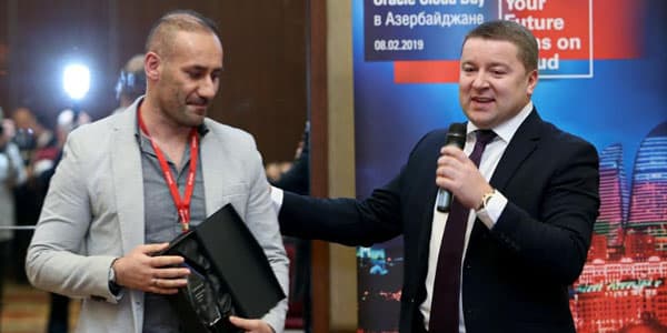 Azercell nüfuzlu “Oracle Innovation Award” ilə təltif edildi (R)