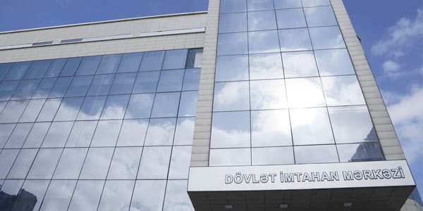 DİM: 4 nəfərin başqasının yerinə imtahan verməsinin qarşısı alınıb
