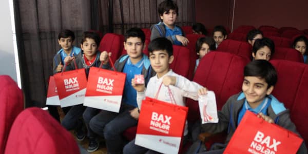 "Bakcell" və ENGİNET “Təhlükəsiz İnternet günü” ilə bağlı təlimlər keçirib (R)