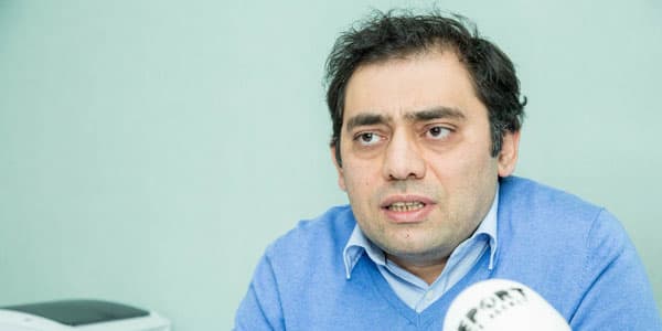 Həkim-uroloq Elçin Mustafayev: “Böyrək kistasının dərman üsulu ilə müalicəsi yoxdur”