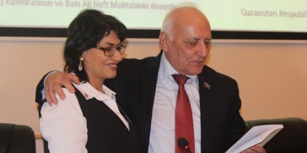 Yaqub Mahmudova həsr olunmuş kitabın təqdimatı olub (FOTOLAR)