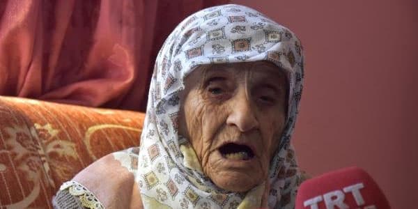 Bu qadın 3 padişah, 12 prezident, 27 baş naziri görüb (FOTO/VİDEO)