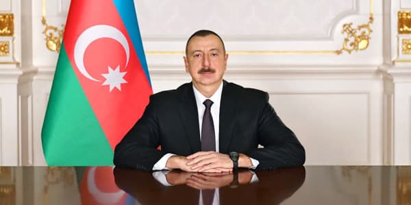 İlham Əliyev sultanı təbrik etdi