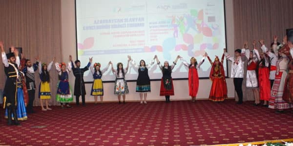 "Azərbaycan-Slavyan Gənclərinin I Forumu" öz işinə başlayıb (FOTOLAR)
