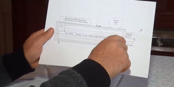 Yevlax sakini müasir silahın sxemini hazırladı (VİDEO)