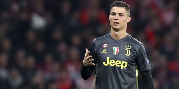 Ronaldo yenidən klubu dəyişir (İDDİA)