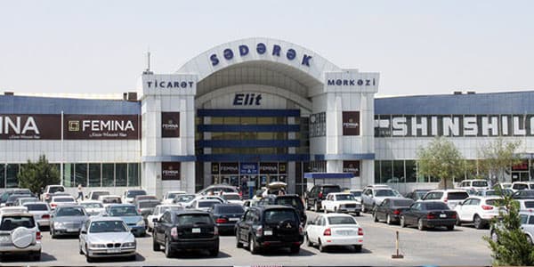 “Sədərək” ticarət mərkəzində baş verən yanğın söndürülüb (FOTO/YENİLƏNİB)