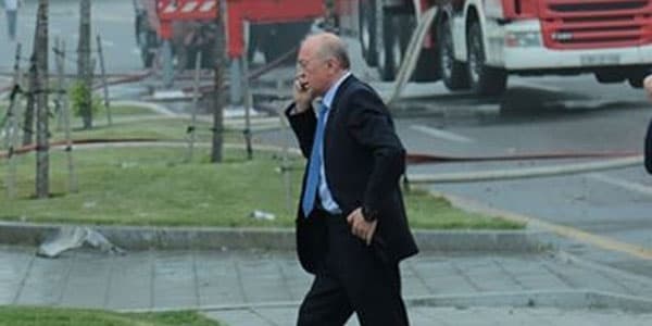 Dünən yanan bina Kəmaləddin Heydərovun imiş (FOTO)