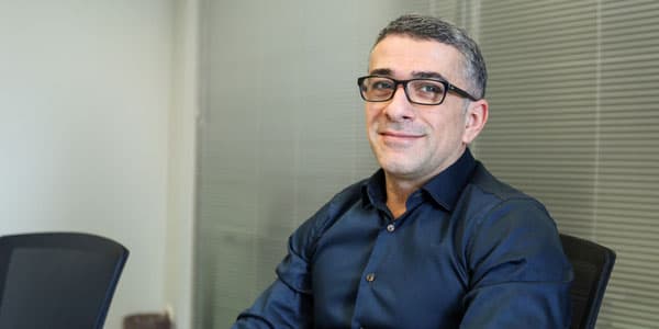 “Dənizdəki kiçik bir dalğadan belə elektrik enerjisi almaq olar” (MÜSAHİBƏ)