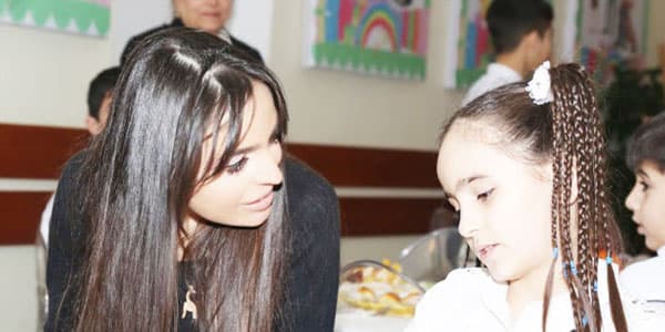 Leyla Əliyeva uşaq evində (FOTOLAR)