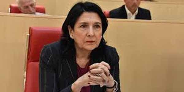 Gürcüstan prezidenti Azərbaycandan sonra Ermənistana gedir