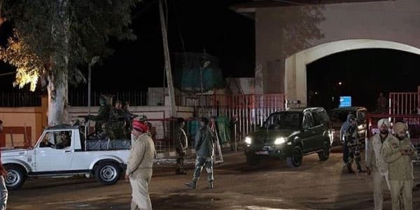 Pakistan-Hindistan sərhədində atışma: ölənlər var