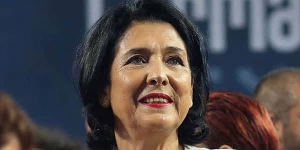 Gürcüstan prezidenti azərbaycanlılara cavab verdi