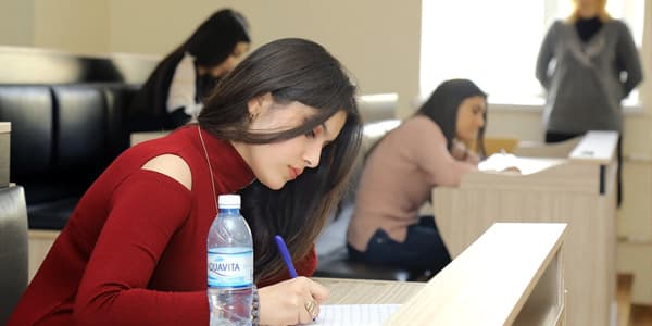 Bu gün 9-cu sinif şagirdləri üçün buraxılış imtahanı keçiriləcək