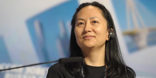 "Huawei"in rəhbər şəxsi Kanada hökumətini məhkəməyə verdi