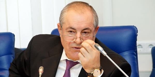 Rusiyanın azərbaycanlı deputatı kasıbları "parazitlər və alkaşlar" adlandırdı