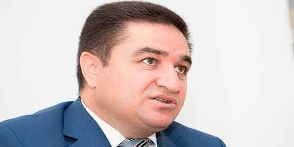 Əli Həziquliyev Aktual.az saytını aldı