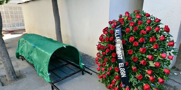 Millət vəkilinə ağır itki üz verdi