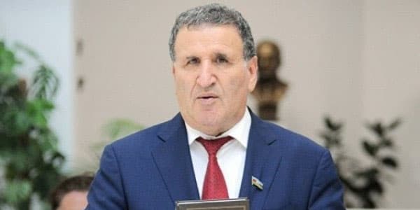 Deputat oğlunun komitə sədri təyin olunmasından danışdı