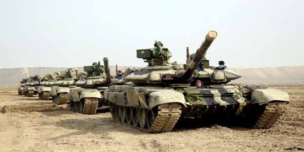 Təlimə cəlb edilmiş tank bölmələri tapşırıqları yerinə yetirirlər (VİDEO)