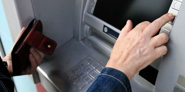 Azərbaycanda 10 min manat pensiya alan şəxslər var 