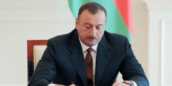 Prezident iki sərəncam imzaladı