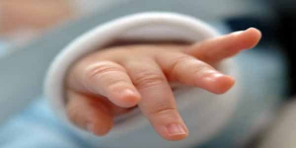 Gəncədə dünən doğulan körpə bu gün öldü