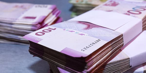 Son iki ayda əhalinin gəliri 7 milyard manatdan çox olub