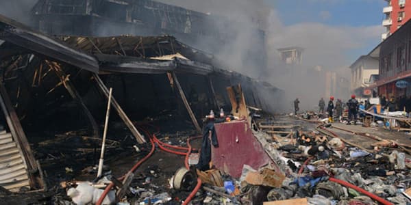 "Diqlas"dakı yanğının dəhşətli sonu: 1000 mağaza, 200 milyon manat...