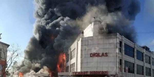 Tanınmış xına aparıcısının "Diqlas"da dükanı yanıbmış (FOTO)