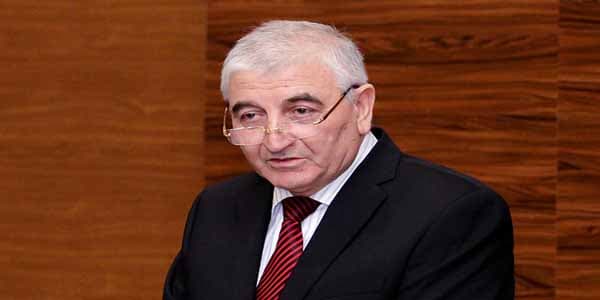 Məzahir Pənahov Ukraynadakı seçkiləri qiymətləndirdi