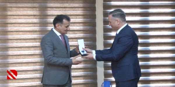 Mirşahin DTX-nin yubiley medalını aldı