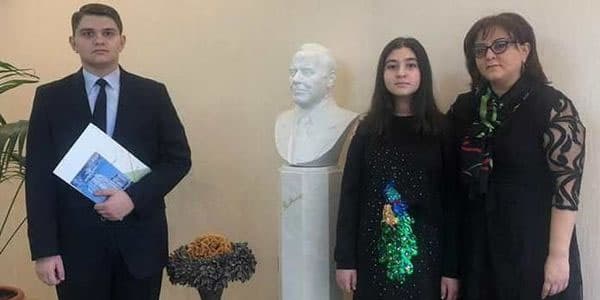 Mehriban Əliyevanın verdiyi ev şəhid ailəsinə təqdim olundu (FOTO)