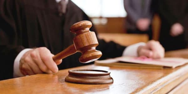 Nazirliyin daha bir əməkdaşına cinayət işi açıldı